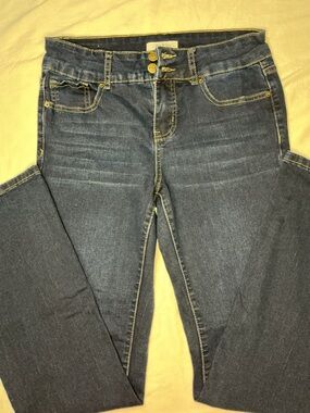 Women's Skinny Dark Blue Stretch Jeans with Contrast Stitching